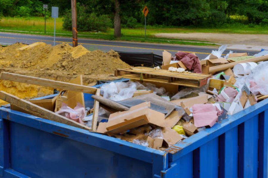 Receive the best Las Vegas trash removal service