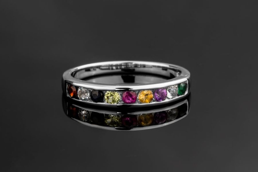 Noppakao Ring – The height of Sophistication and Glamour!